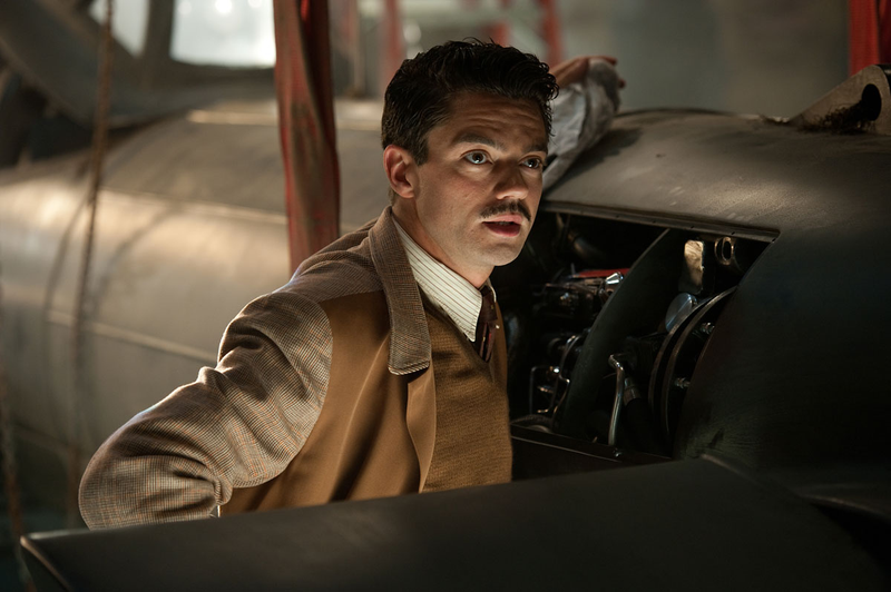 Illustration for article titled High-Res Captain America Stills: F*@% Yeah!